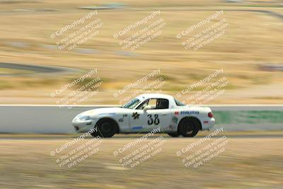 media/May-31-2025-CalClub SCCA (Sat) [[2c1a04e1ee]]/Qualifying/Group 5/Turn 4/
